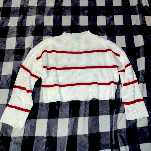 red and white striped,cropped shein sweater - Picture 1 of 2